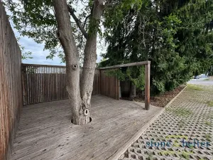 Pronájem kanceláře, Vestec, Vídeňská, 100 m2