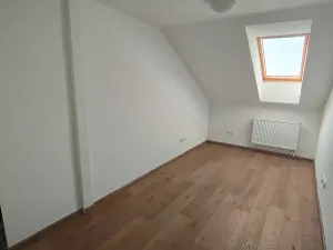 Pronájem bytu 3+kk, Olomouc, tř. Svornosti, 42 m2