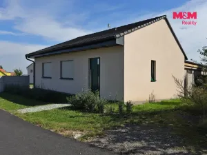 Prodej obchodního prostoru, Zbraslavice, 1381 m2