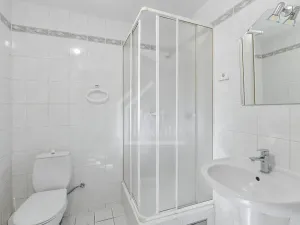 Pronájem rodinného domu, Praha - Dolní Chabry, Podhorská, 230 m2