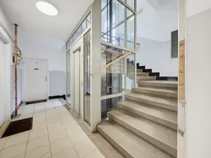 Prodej bytu 2+kk, Praha - Nusle, Kloboučnická, 48 m2