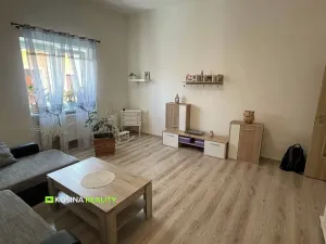 Prodej bytu 3+1, Kynšperk nad Ohří, Staré náměstí, 78 m2