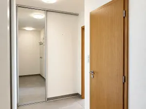Pronájem bytu 3+kk, Praha - Dolní Chabry, U Traktorky, 77 m2