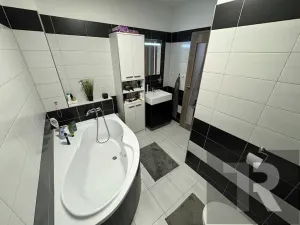 Pronájem bytu 3+kk, Vochov, 63 m2