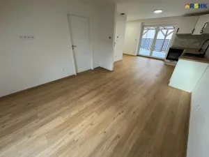 Pronájem bytu 2+kk, Nechanice, Žižkova, 46 m2