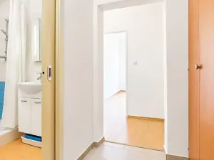 Pronájem bytu 2+kk, Praha - Háje, Hekrova, 43 m2