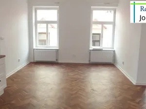 Pronájem bytu 4+kk, Liberec, nám. Sokolovské, 110 m2
