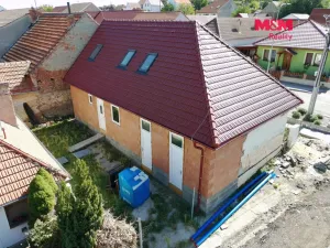 Prodej rodinného domu, Hlohovec, Hlavní, 80 m2