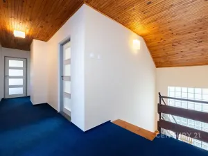 Prodej rodinného domu, Praha, Formanská, 193 m2