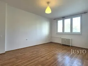 Pronájem bytu 1+1, Písek, Sovova, 34 m2