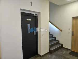 Pronájem bytu 2+kk, Praha - Libeň, Primátorská, 55 m2