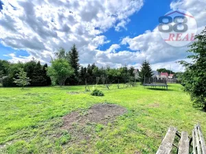 Prodej pozemku pro bydlení, Radonice, 1301 m2