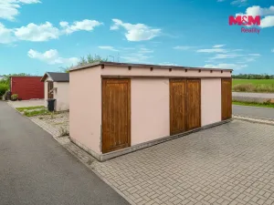 Prodej činžovního domu, Dříteč, 244 m2