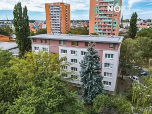 Prodej bytu 3+1, Břeclav, sídl. Dukelských hrdinů, 77 m2