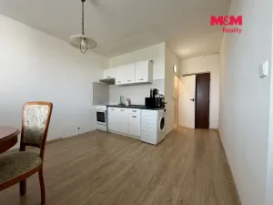 Prodej bytu 1+1, Chomutov, Jirkovská, 36 m2