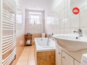 Prodej rodinného domu, Kyselka, 230 m2