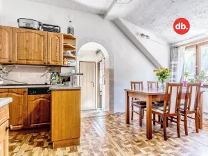 Prodej činžovního domu, Karlovy Vary, K Přehradě, 568 m2