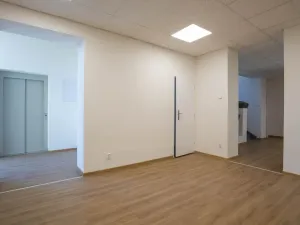 Pronájem kanceláře, Říčany, 17. listopadu, 30 m2