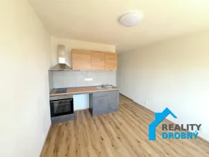 Pronájem bytu 1+kk, Děčín, Slovanská, 22 m2
