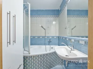Prodej bytu 3+1, Tábor, Havanská, 64 m2