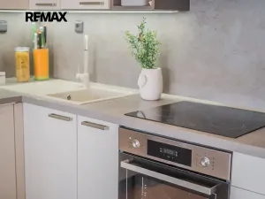 Pronájem bytu 2+kk, Slaný, Kybalova, 56 m2