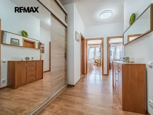 Pronájem bytu 2+kk, Slaný, Kybalova, 56 m2