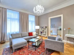 Pronájem bytu 3+1, Praha - Nové Město, Truhlářská, 119 m2