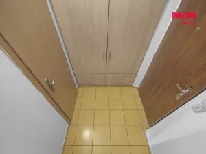 Pronájem bytu 1+kk, Hradec Králové - Slezské Předměstí, Gagarinova, 31 m2