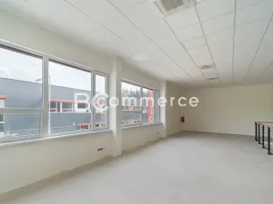 Pronájem skladu, Kuřim, 571 m2