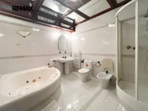 Prodej vícegeneračního domu, Praha - Smíchov, Pod Spiritkou, 280 m2