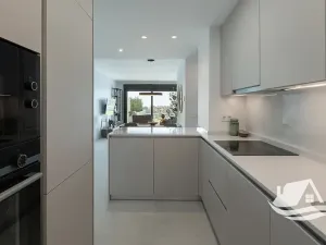 Prodej bytu 4+kk, Estepona, Španělsko, 195 m2