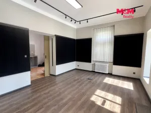Pronájem obchodního prostoru, Černošice, Radotínská, 92 m2