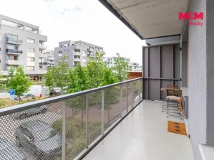 Pronájem bytu 2+kk, Praha - Hloubětín, Waltariho, 49 m2