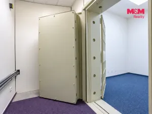 Prodej obchodního prostoru, Otrokovice, Tylova, 750 m2