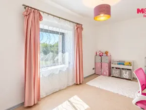 Prodej rodinného domu, Kropáčova Vrutice, 165 m2