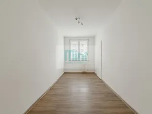 Pronájem bytu 2+1, Ostrava, Dr. Šavrdy, 45 m2