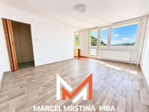 Pronájem bytu 1+kk, Náchod, Běloveská, 30 m2