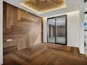 Prodej bytu 3+kk, Praha - Holešovice, Komunardů, 109 m2