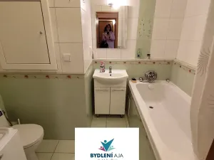 Prodej bytu 4+1, Teplice, Pod školou, 76 m2