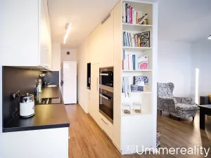 Prodej bytu 3+kk, Praha - Bohnice, Poznaňská, 76 m2