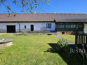 Prodej rodinného domu, Albrechtice nad Vltavou, 141 m2
