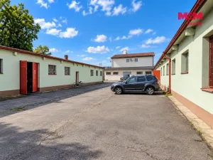 Pronájem obchodního prostoru, Staré Hradiště, 340 m2
