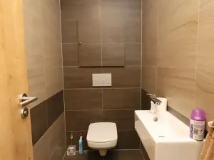Pronájem bytu 2+kk, Karlovy Vary, Mattoniho nábřeží, 60 m2