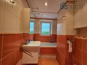 Pronájem bytu 3+1, Meziboří, Okružní, 60 m2