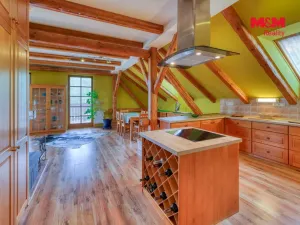 Prodej ubytování, Železná Ruda - Hojsova Stráž, 910 m2