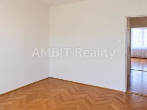 Pronájem bytu 3+1, Praha - Dejvice, Evropská, 86 m2