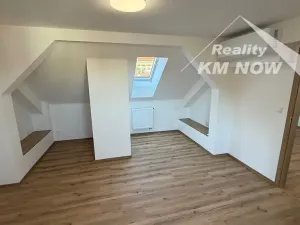 Pronájem bytu 3+kk, Kroměříž, Velké náměstí, 80 m2