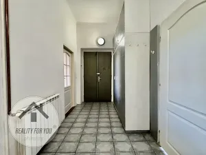 Prodej bytu 3+1, Praha - Libeň, náměstí Dr. Václava Holého, 102 m2