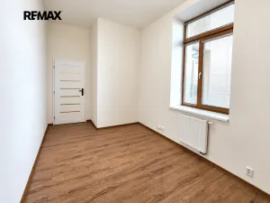 Pronájem bytu 2+kk, Slaný, Tomanova, 51 m2