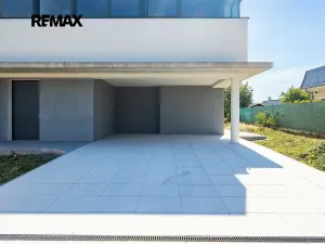 Prodej rodinného domu, Jesenice, Malebná, 206 m2